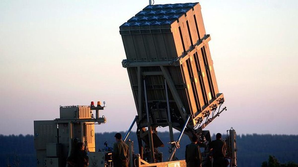اسرائیل از آمریکا سیستم دفاع موشکی "گنبد آهنین" می‌خرد