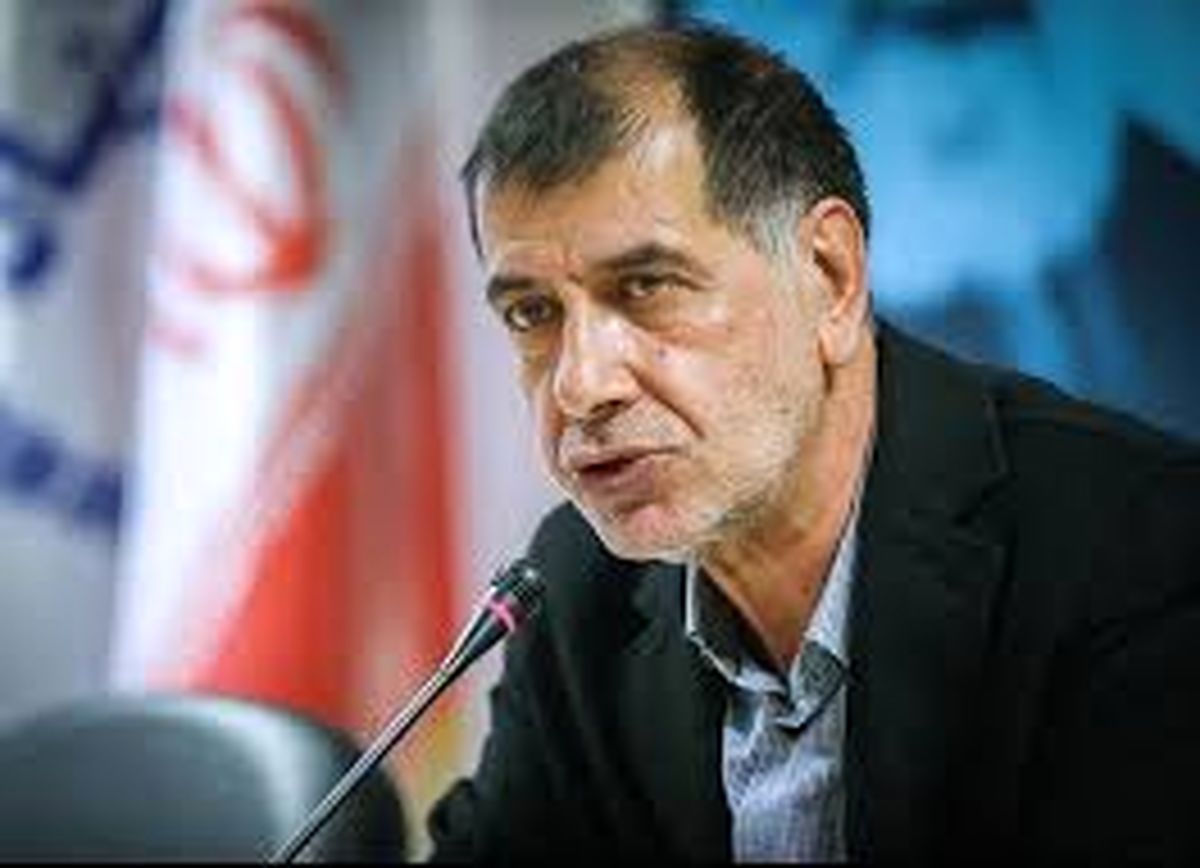 شوخی عضو مجمع تشخیص مصلحت نظام با دولت‌های "احمدی‌نژاد و "روحانی"
