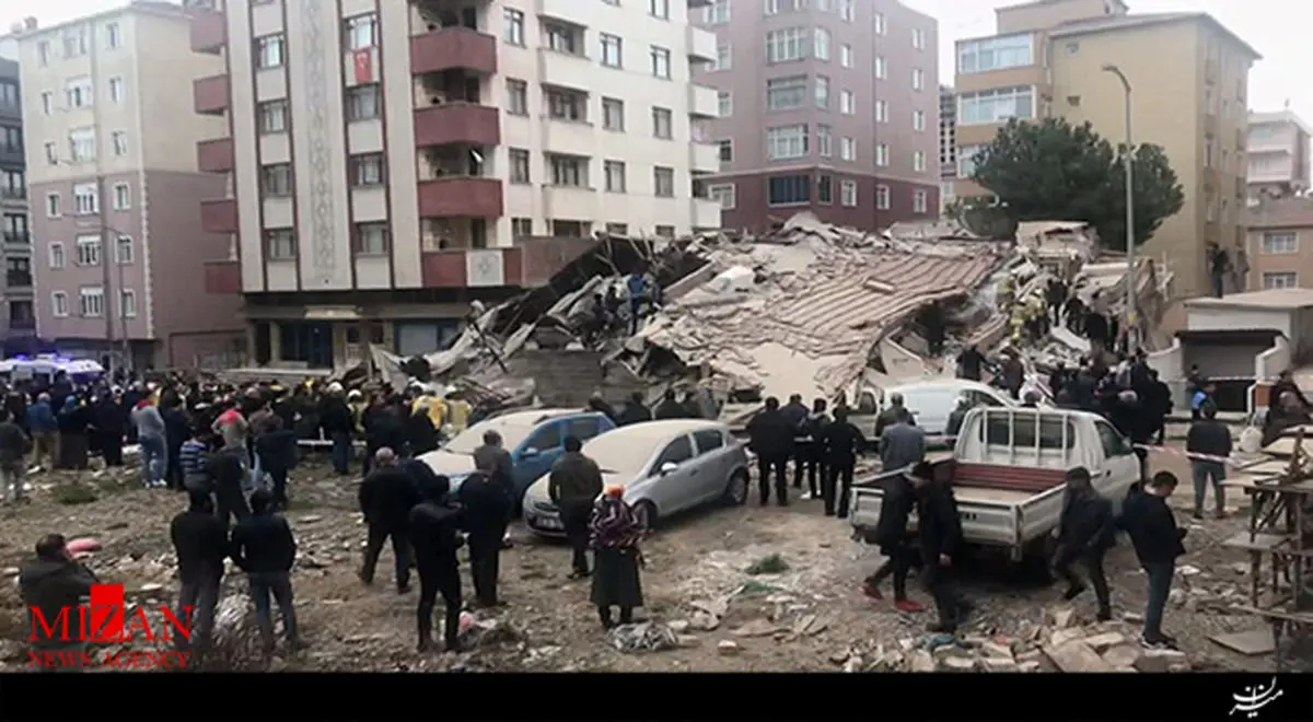 لحظه ریزش ساختمان هشت در بخش آسیایی استانبول