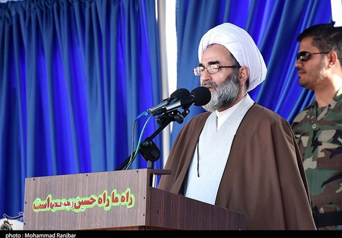 نماینده ولیفقیه در گیلان: ثبتنام اینترنتی گوشت برای یک جامعه جنگزده است