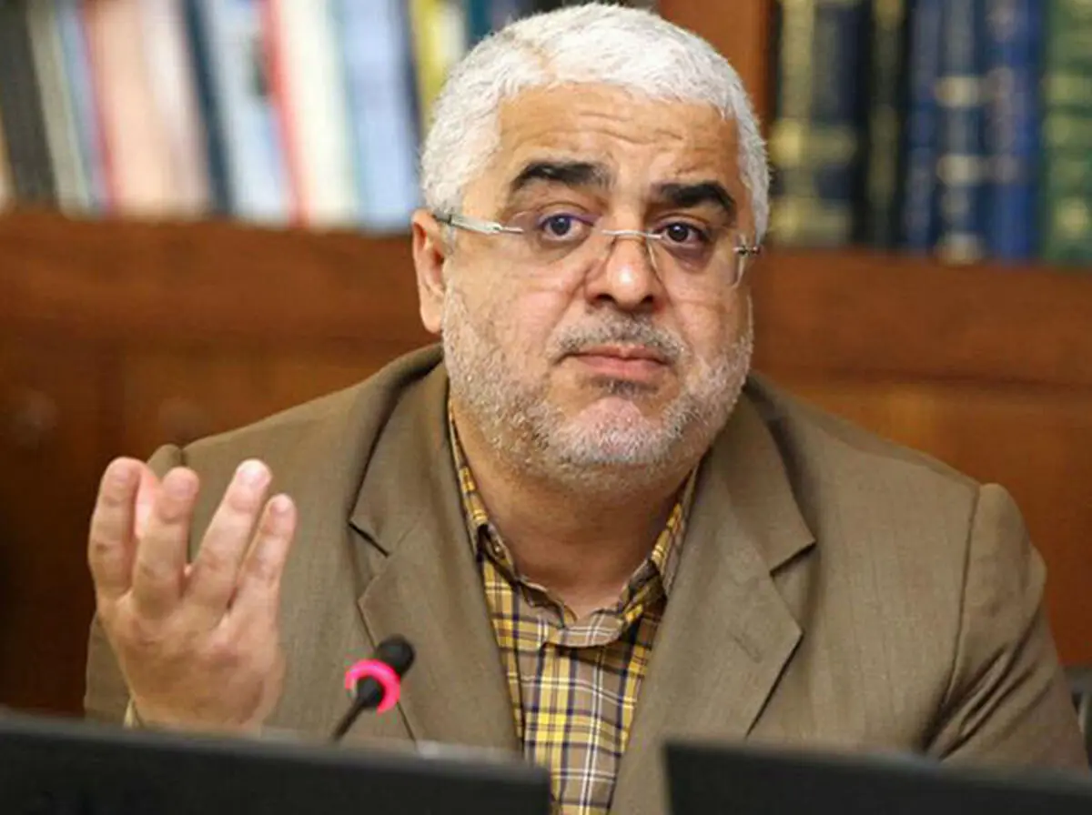 ایمن آبادی: قرار است انقلاب اقتصادی راه بیافتد