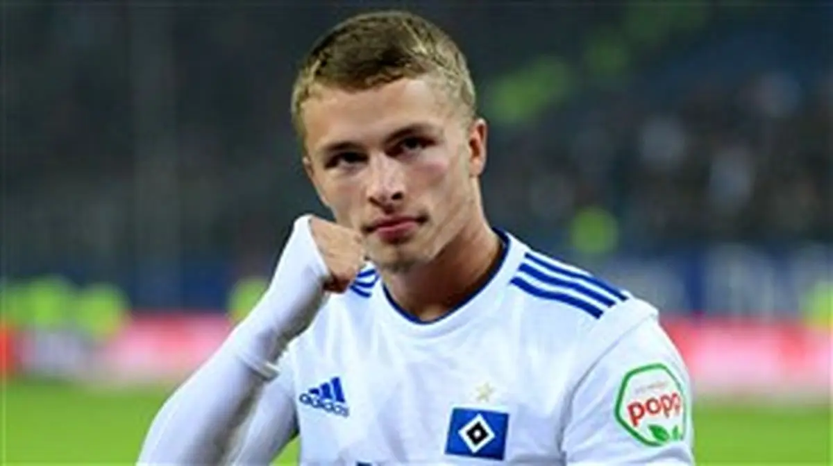 توافق بایرن و هامبورگ برای انتقال مهاجم 19 ساله