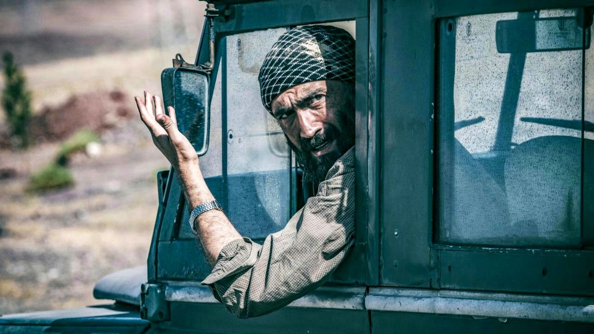 هادی حجازی‌فر: خوشحالم زنده‌ ماندم!