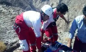 نجات جان زن کوهنورد در ارتفاعات پرآو در کرمانشاه