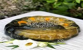 طرز تهیه ژله مشکی و طلایی