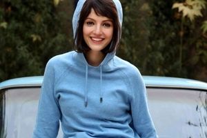 شیرین تاسیان مرزهای مد را با انتشار عکسی با آرایش برگ جابجا کرد