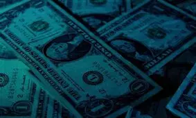 آیا ما با دلارزدایی زندگی می‌کنیم؟