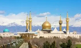 احترام نظامی خلبان ارتش به مرقد امام خمینی هنگام پرواز/ عکس

