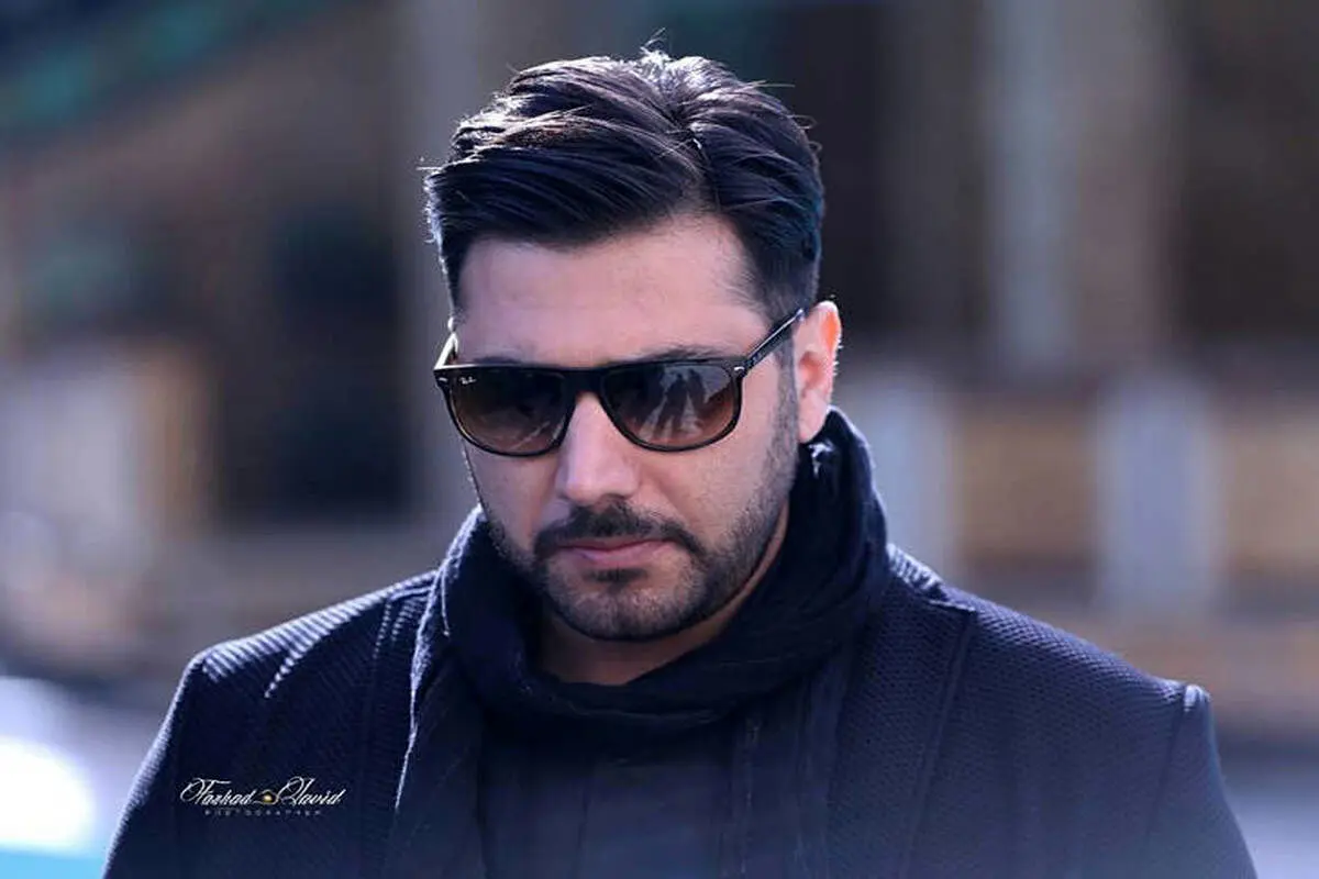  همسر و فرزند احسان خواجه امیری در لباس عزا/ عکس