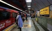 خودکشی  مرد جوان در مترو انقلاب تهران 