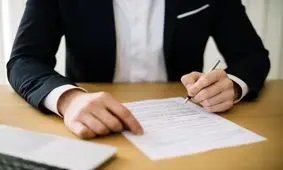 گزینش عقیدتی حذف شد