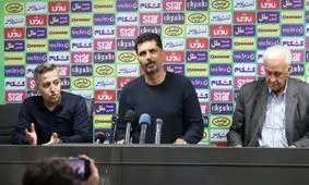 با دلار ۱۰۴ هزار تومانی میلیون‌ها دلار خرج بازیکن و مربی خارجی می‌کنند و هیچ تاثیری در فوتبال ندارند

