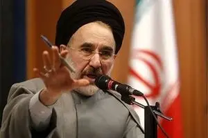 انتقاد روزنامه اصولگرا از بیانیه اخیر سیدمحمد خاتمی: منظور شما از صلح شرافتمندانه همان تسلیم است که ترامپ می گوید؟/ شما ایران را مقصر جنگ می دانید؟