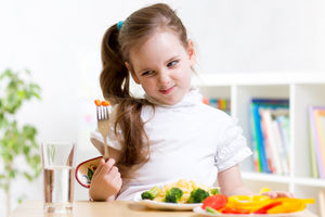 نکاتی برای تشویق فرزندتان به خوردن میوه ها و سبزیجات
