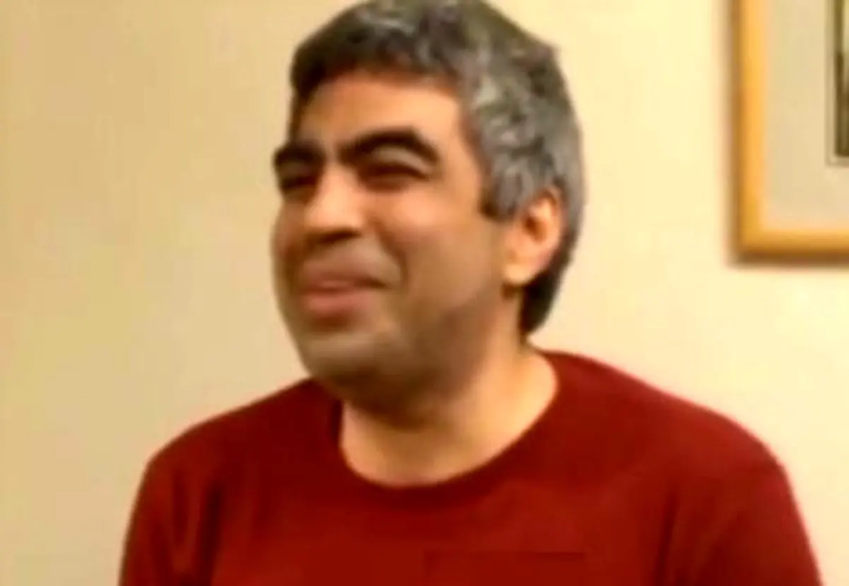 اتفاق خنده‌دار سروش صحت از یواشکی خوردن کباب یک بچه در رستوران 1390/ ویدئو