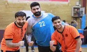 مس کرمان قهرمان لیگ برتر هندبال شد

