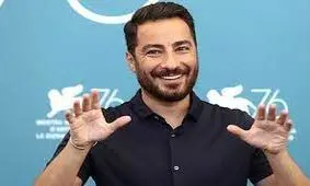 نوید محمدزاده با موهای زرد قناری حسابی خبرساز شد