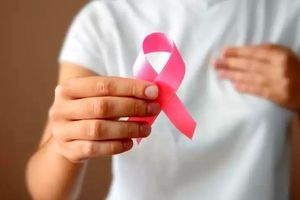 شایع‌ترین عوامل و علائم سرطان پستان/ اینفوگرافی