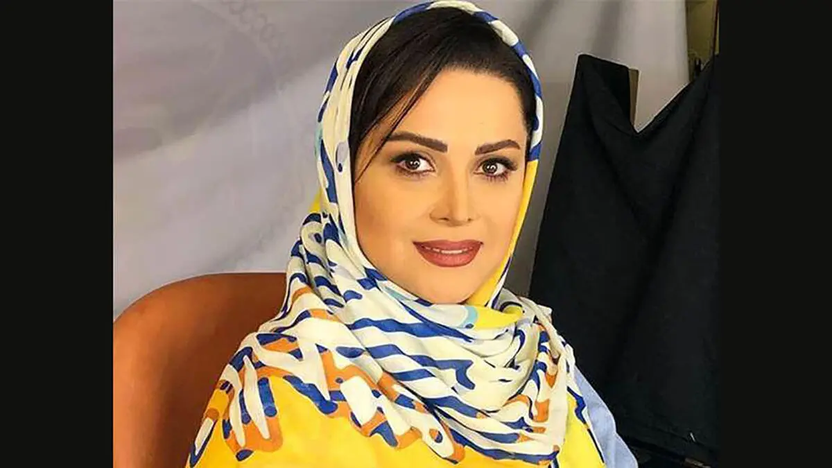 تیپ پسرانه کمند امیرسلیمانی در کنار آقای بازیگر