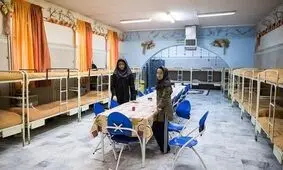 پریا فرامرزی در زندان نیست و هفته گذشته از زندان آزاد شده است/ او با زندانیان بزرگسال در ارتباط نبود