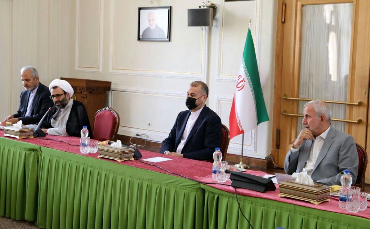 امیرعبداللهیان: عزم دستگاه دیپلماسی رفع هرگونه مانع در خدمترسانی به ایرانیان خارج است