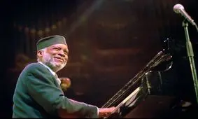 پیانیست مسلمان شده در آمریکا درگذشت

