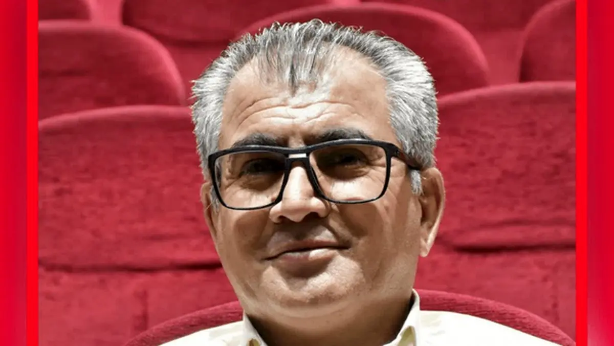 شهادت مسئول گروه هنرهای نمایشی فرهنگ و ارشاد اسلامی استان اصفهان

