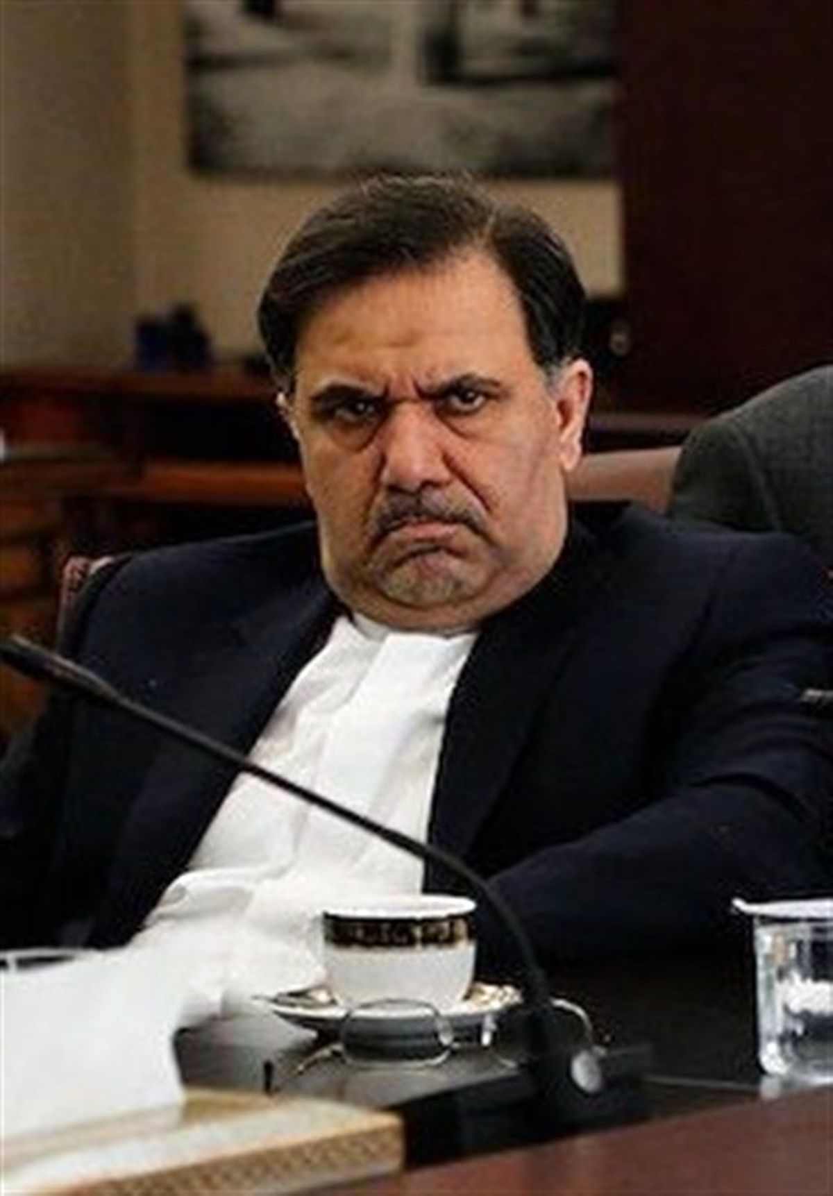 در سازمان ملی زمین چه خبر است؟/لزوم ورود نهادهای نظارتی به انتصاب عجیب وزیر مستعفی