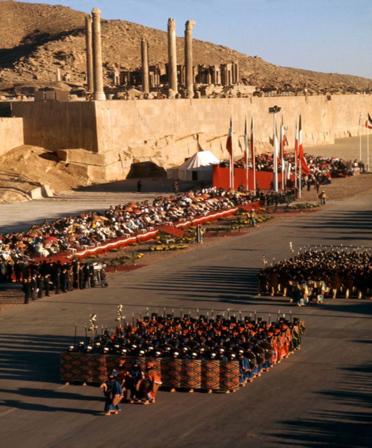 عکس/ اطلاعات: جالب‌ترین رژه نظامی تاریخ جهان