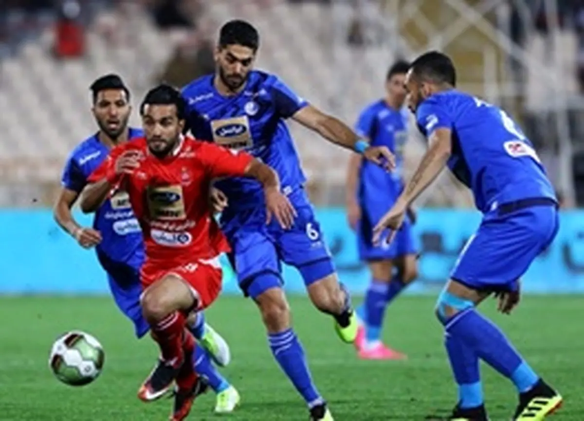 اعتراف بازیکن پرسپولیس؛ تن و بدن‌مان در ورزشگاه می‌لرزید