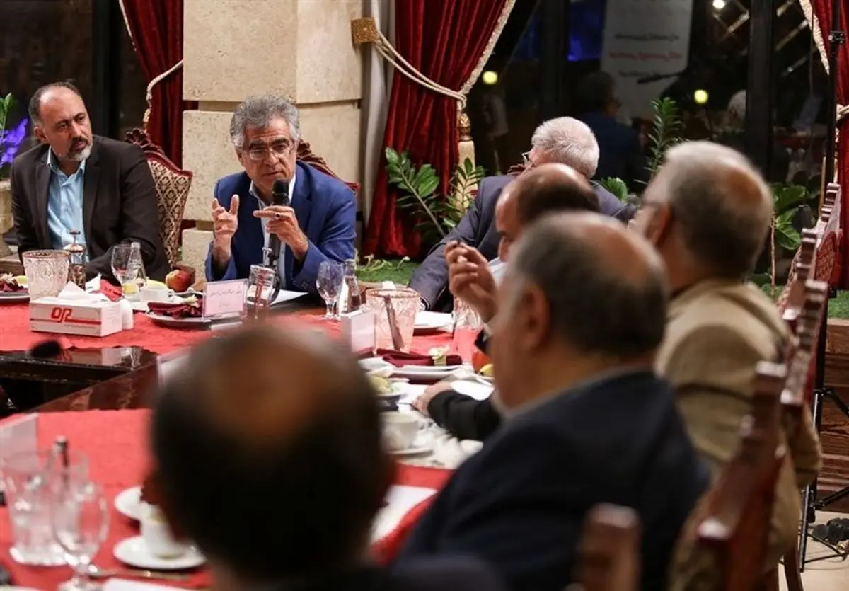 چرا سرمایه‌گذار خارجی برای تولید به ایران نمی‌آید؟