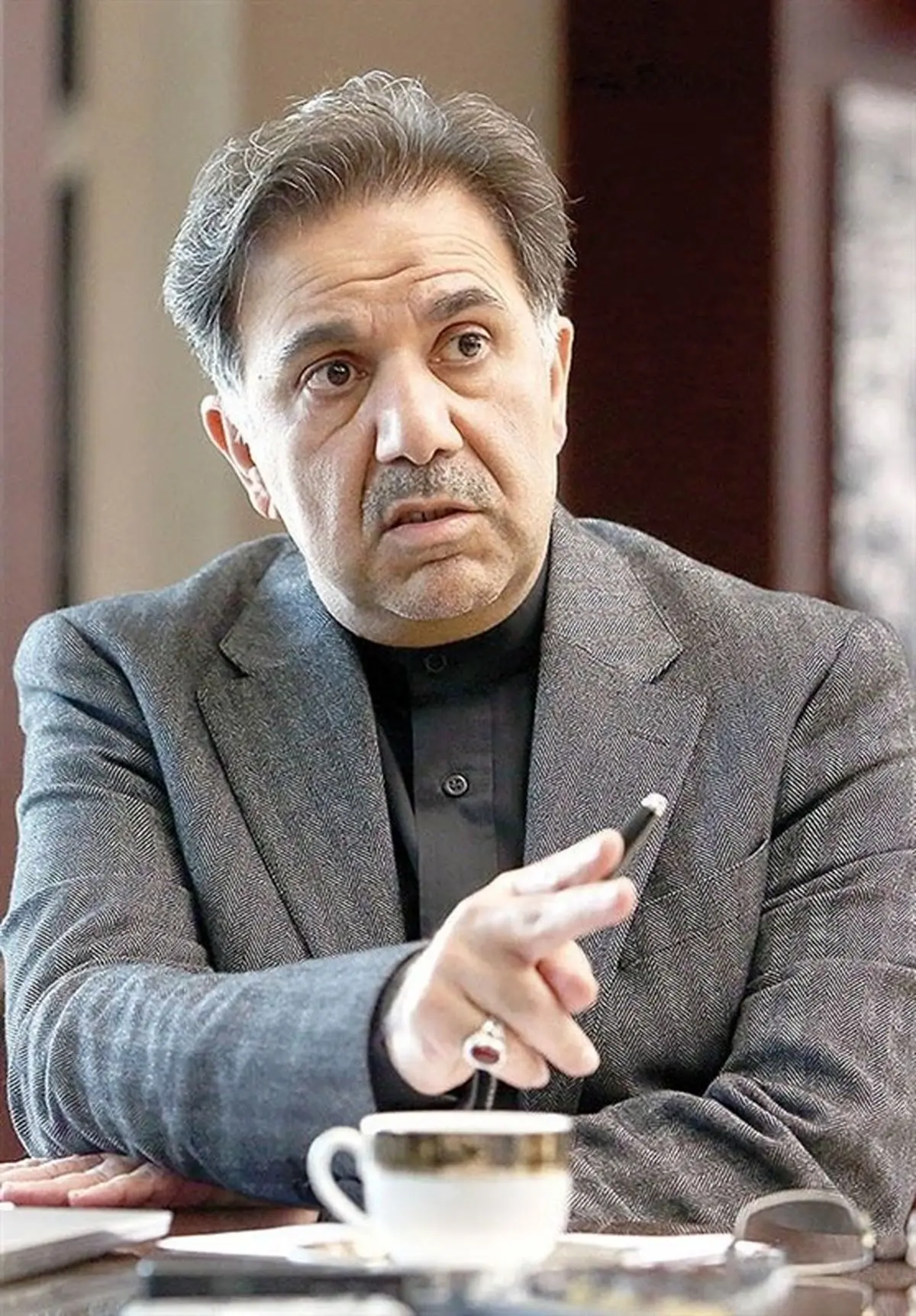 حمله شدید آخوندی به روحانی؛ دولت روحانی هیچ نظریه راهبردی در اقتصاد کلان ندارد