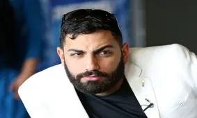 تقلید صدای خوانندگان توسط سامان گوران/فیلم