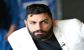 تقلید صدای خوانندگان توسط سامان گوران/فیلم
