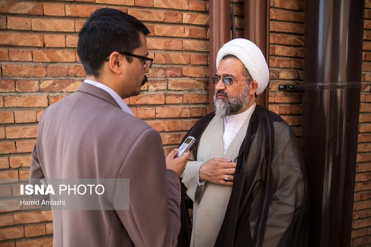 برای تهیه الگوی اسلامی ایرانی پیشرفت، اسناد پیشرفت سایر کشورها مطالعه شده‌ است