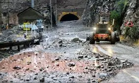 ریزش کوه در محدوده تونل راه کربلا 2 مصدوم بجا گذاشت