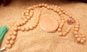 اولين تسبيح تربت کربلا را چه کسی ساخت؟