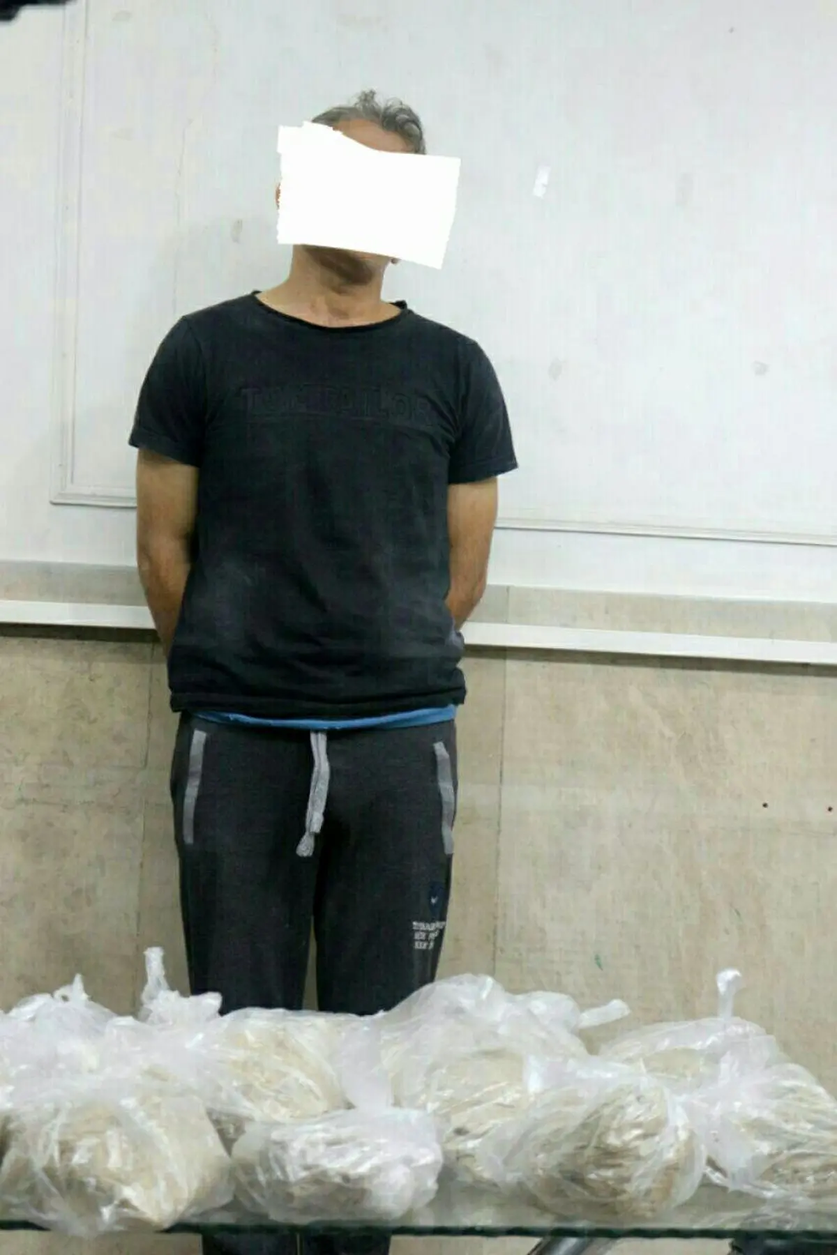 کشف ۱۵کیلوگرم هروئین از داخل خودرویی در محله نبرد