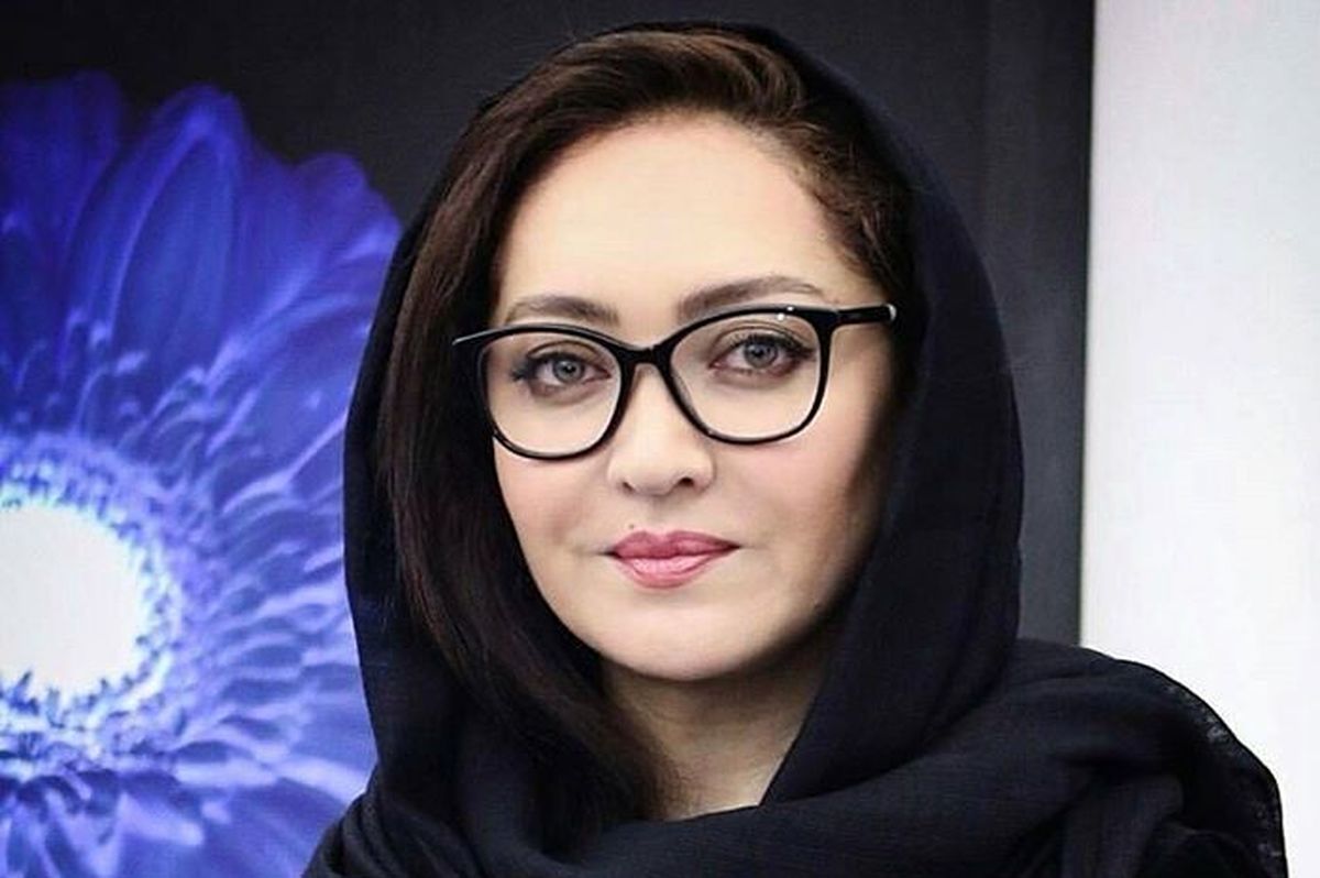 نیکی کریمی کتابخانه راهاندازی میکند