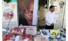 قاچاقچی که تریاک ها را در صندوق عقب خودرواش پنهان کرده بود+عکس