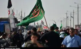 نماهنگی از تجلی «حب الحسین یجمعنا» در مرز بین المللی چذابه+فیلم