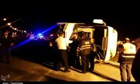واژگونی اتوبوس در محور شیراز - کازرون ۲۵ مصدوم بر جای گذاشت