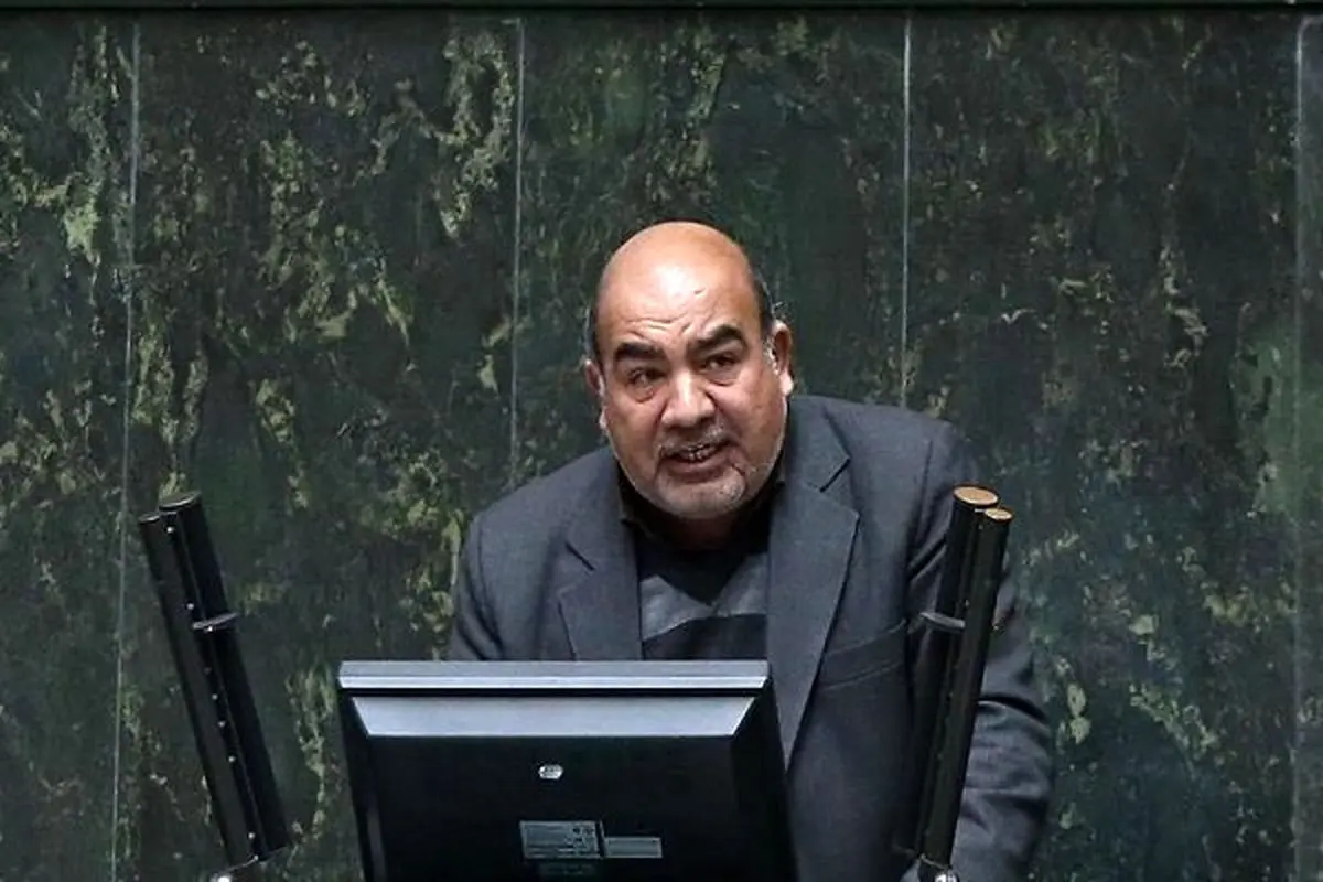 دژپسند نمی‌تواند گره‌های کور اقتصاد را باز کند