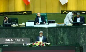صادقی: برنامه پیشنهادی وزیر صنعت و معدن تناسبی با بودجه سالیانه ندارد