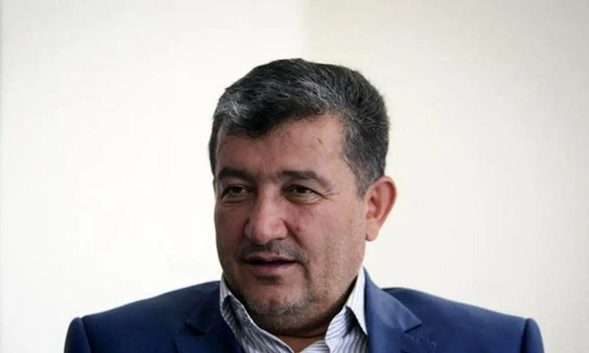 افشاگری نماینده مجلس از حقوق ۷۰۰ میلیون تومانی مدیر یک بانک