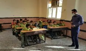معلم فداکار به کلاس درس برگشت