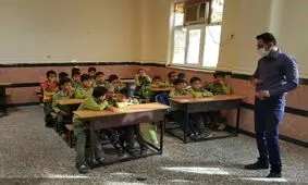 معلم فداکار به کلاس درس برگشت