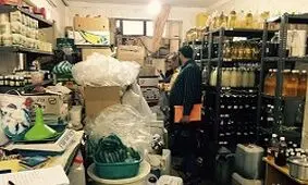 کشف 4400 لیتر روغن تقلبی از جوجه تیغی تا زالو