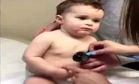 کلیپ فوق العاده دیدنی از معاینه کودک توسط پزشک