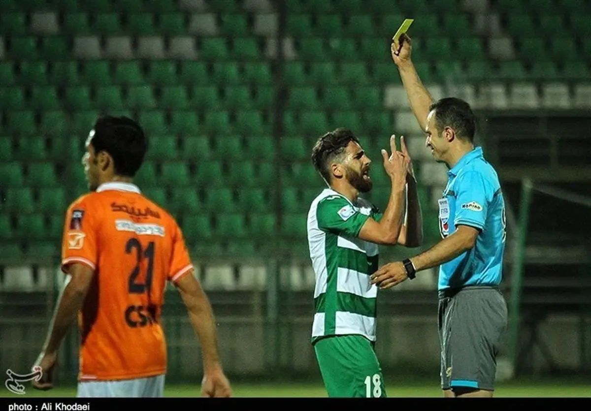 بیژن حیدری داور دیدار استقلال - سایپا شد